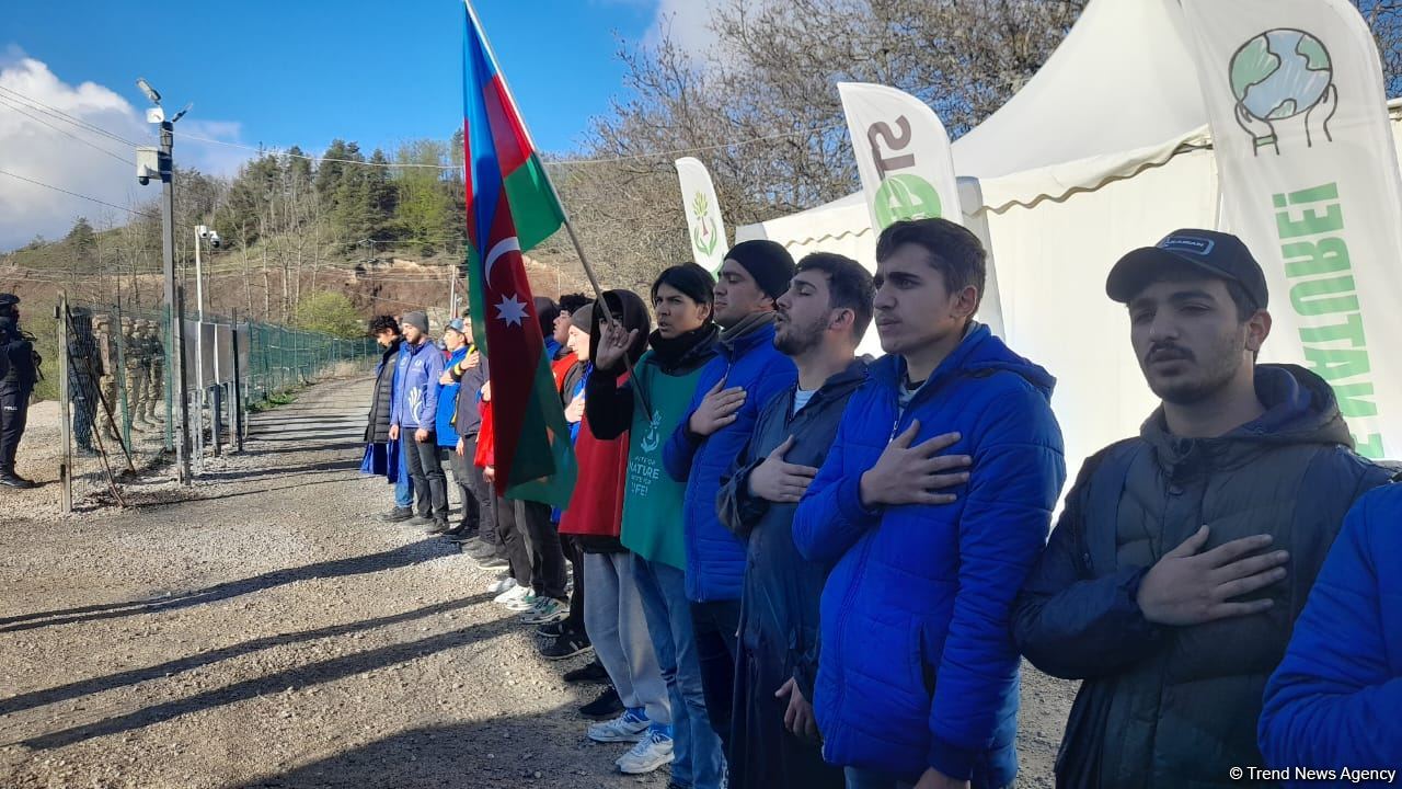 Акция протеста на Лачинской дороге продолжается 132-й день (ФОТО)