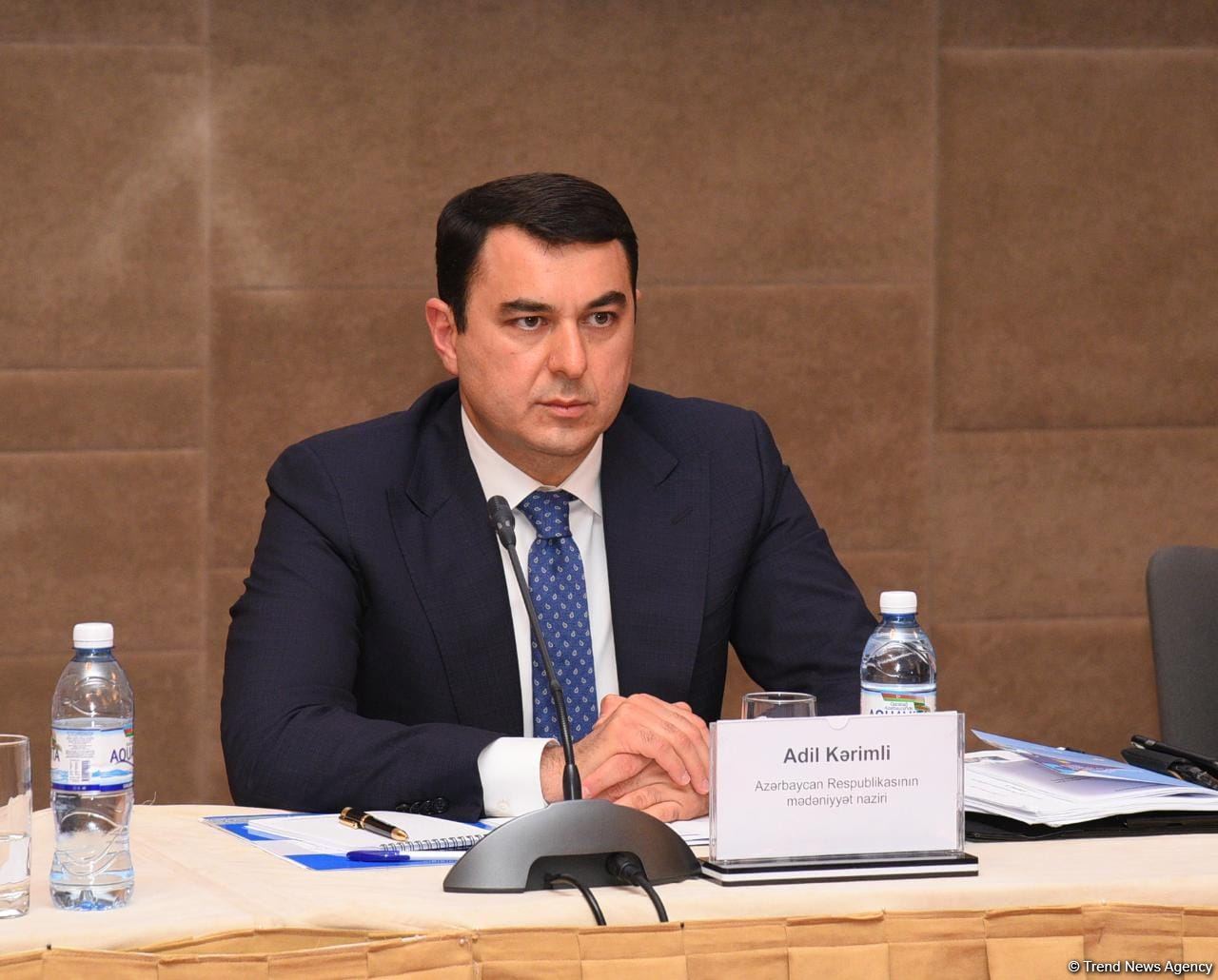 Обсуждена тема нехватки кадров в минкульте Азербайджана и начата работа в этом направлении - Адиль Керимли