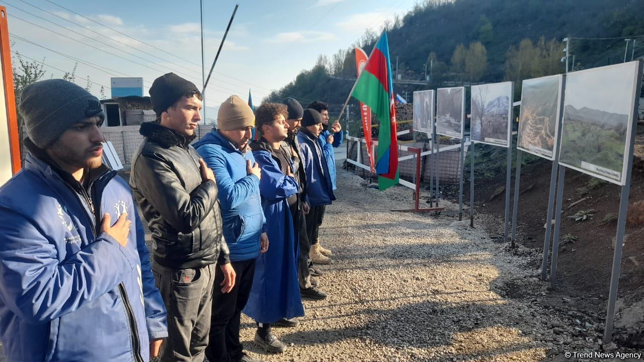 Акция протеста на Лачинской дороге продолжается 136-й день (ФОТО)