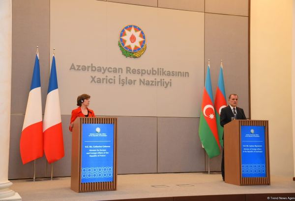 FMs of Azerbaijan, France discuss situation in Lachin-Khankendi road
