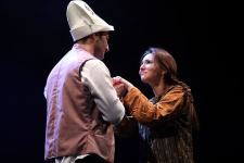 Премьера в Баку! "Материнское поле" – от юношеской радости до глубокой скорби и тоски (ФОТО)