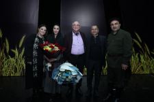 Премьера в Баку! "Материнское поле" – от юношеской радости до глубокой скорби и тоски (ФОТО)