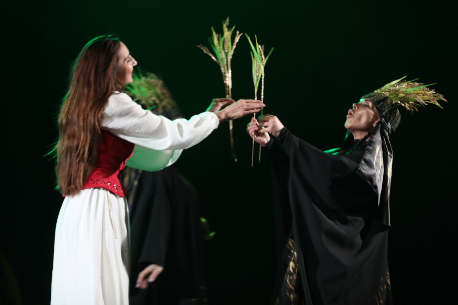Премьера в Баку! "Материнское поле" – от юношеской радости до глубокой скорби и тоски (ФОТО)
