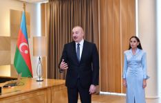 Президент Ильхам Алиев и Первая леди Мехрибан Алиева встретились с турецкими спортсменками, посвятившими свою победу на чемпионате Европы по тяжелой атлетике Азербайджану (ФОТО/ВИДЕО)