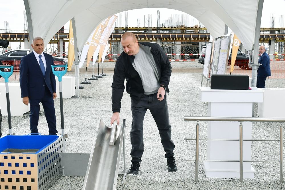 Президент Ильхам Алиев заложил фундамент Агдамского центра цифрового управления и Учебно-тренингового комплекса (ФОТО/ВИДЕО)
