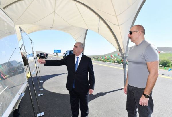 Президент Ильхам Алиев принял участие в открытии автомобильной дороги Физули-Гадрут (ФОТО/ВИДЕО)
