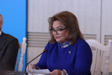 В Баку прошла конференция на тему "Гейдар Алиев и независимое государственное строительство Азербайджана: история и настоящее социально-экономического перехода" (ФОТО)