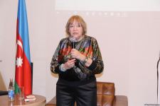 Елена Санаева в Баку: От Лисы Алисы из "Буратино" до истории любви с Роланом Быковым (ФОТО)