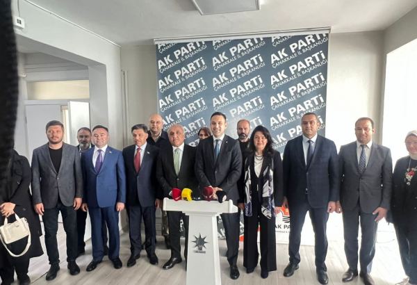 Azerbaijani delegation visits office of Justice and Dev't Party in Türkiye's Çanakkale (PHOTO)