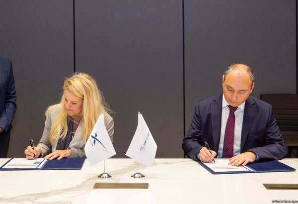 Azercosmos, SpaceX sign cooperation agreement