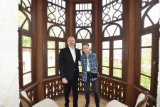 Президент Ильхам Алиев и Первая леди Мехрибан Алиева приняли участие в открытии усадебного комплекса Мехмандаровых в Шуше после реставрационных работ (ФОТО/ВИДЕО)
