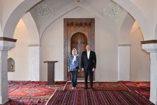 Президент Ильхам Алиев и Первая леди Мехрибан Алиева приняли участие в открытии усадебного комплекса Мехмандаровых в Шуше после реставрационных работ (ФОТО/ВИДЕО)