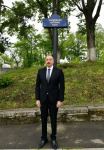 Президент Ильхам Алиев и Первая леди Мехрибан Алиева приняли участие в открытии в Шуше вывесок на улицах Хуршидбану Натаван и Победы, на пересечении улиц Карабаха и Хана Шушинского (ФОТО/ВИДЕО)