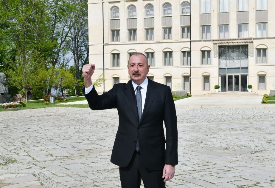 Президент Ильхам Алиев: В Азербайджане представители всех народов живут как одна семья