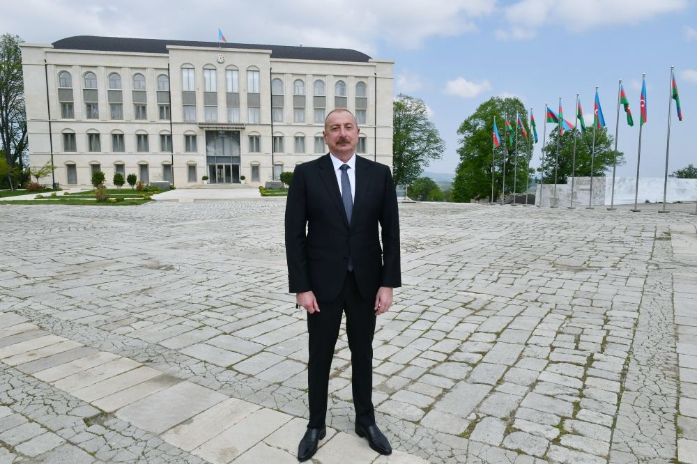 Президент Ильхам Алиев выступил с обращением к народу (ФОТО/ВИДЕО)