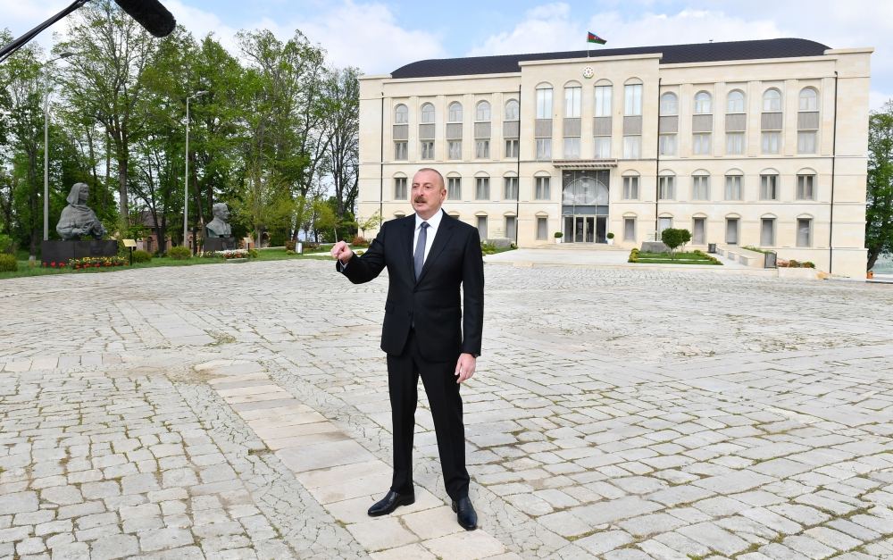 Президент Ильхам Алиев выступил с обращением к народу (ФОТО/ВИДЕО)