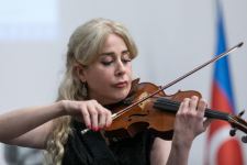 В Баку представлены экспозиция  и концерт в честь 100-летия великого лидера Гейдара Алиева (ФОТО)