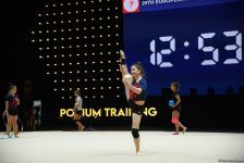 В Баку проходят подиумные тренировки участниц 39-го чемпионата Европы по художественной гимнастике (ФОТОРЕПОРТАЖ)