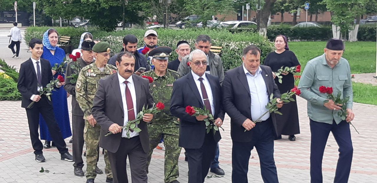 В городах России проходят мероприятия в честь 100-летия великого лидера Гейдара Алиева (ФОТО)