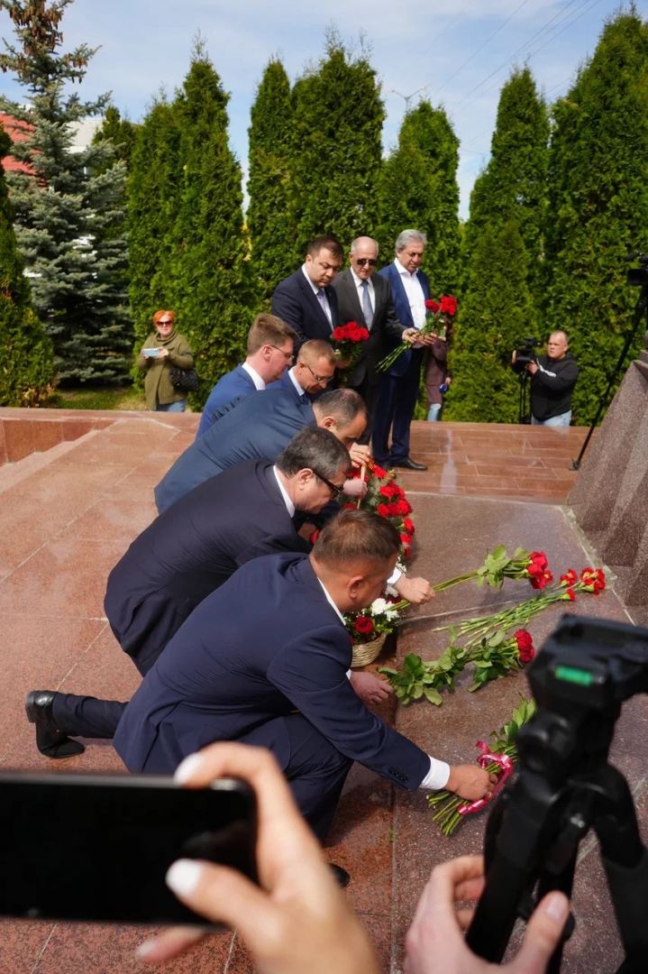 В городах России проходят мероприятия в честь 100-летия великого лидера Гейдара Алиева (ФОТО)