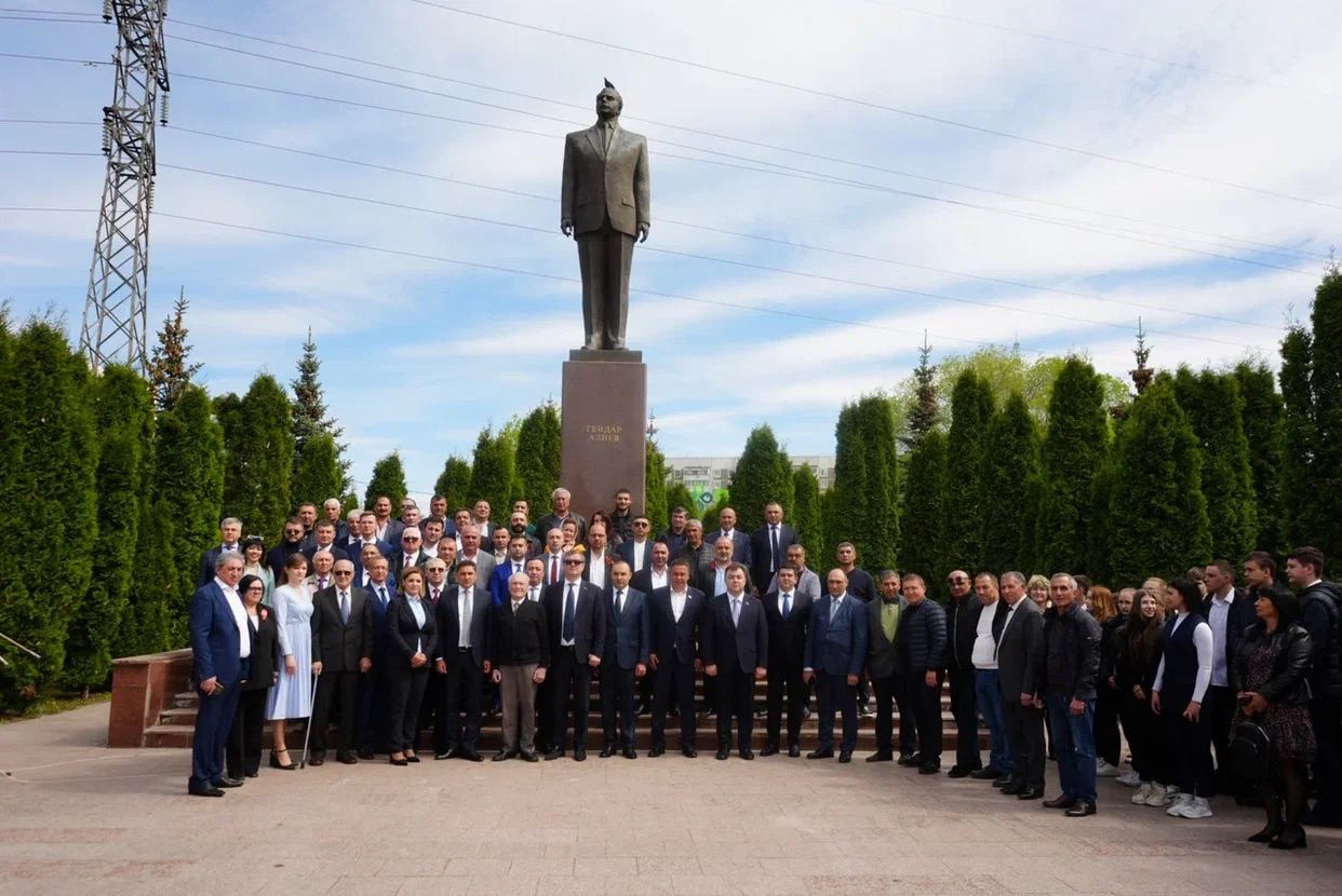 В городах России проходят мероприятия в честь 100-летия великого лидера Гейдара Алиева (ФОТО)