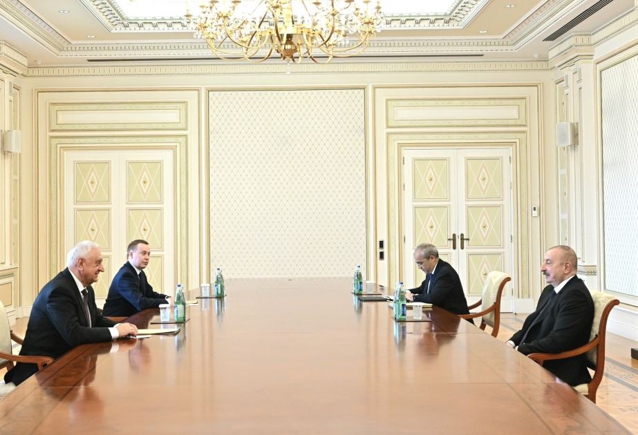 Президент Азербайджана Ильхам Алиев принял председателя Коллегии Евразийской экономической комиссии