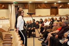 Новый худрук Аздрамы Мехрибан Алекперзаде представлена коллективу театра (ФОТО/ВИДЕО)