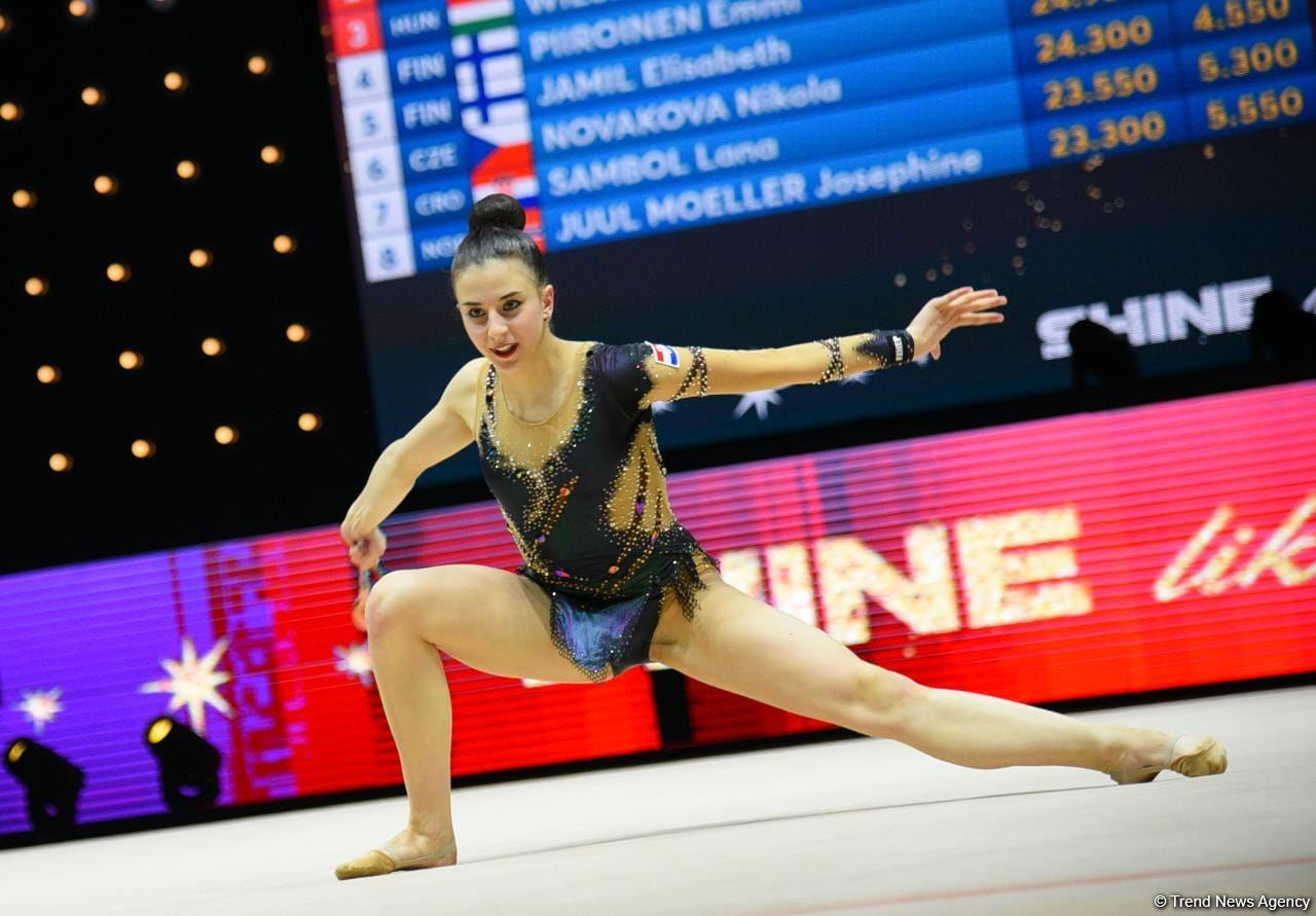 В Баку стартовал третий день соревнований 39-го чемпионата Европы по художественной гимнастике (ФОТО)