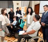 В Баку прошел шахматный сеанс для лиц с ограниченными физическими возможностями (ФОТО)