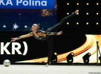 В Баку стартовал четвертый день соревнований 39-го чемпионата Европы по художественной гимнастике (ФОТО)