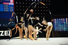ЧЕ в Баку: "золото" в упражнениях с тремя лентами и двумя мячами выиграла команда Азербайджана (ФОТО)