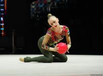 В Баку стартовал заключительный день соревнований 39-го чемпионата Европы по художественной гимнастике – пять финалов азербайджанских граций (ФОТО)