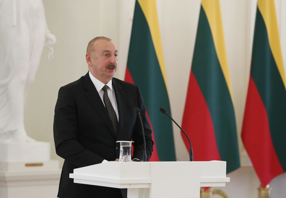 Президент Ильхам Алиев и Президент Гитанас Науседа выступили с заявлениями для прессы (ФОТО/ВИДЕО)