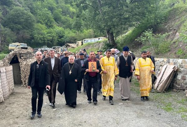 Reps of Christian, Jewish communities of Azerbaijan visit Khudavang monastery complex (PHOTO)