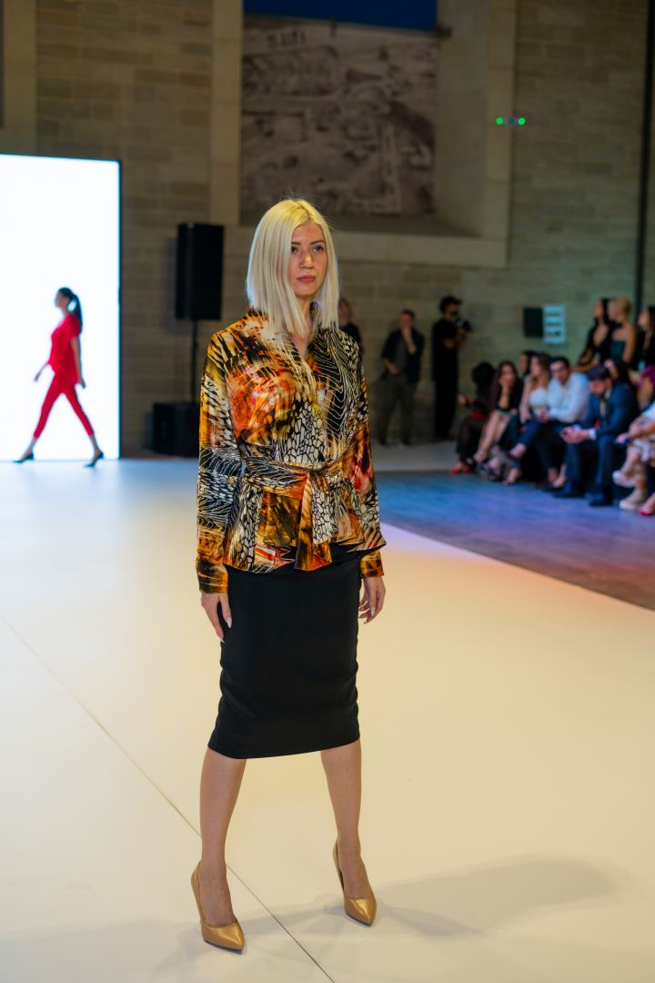 Azerbaijan Fashion Week -2023: от ковровых элементов до стиля бохо и шикарных вечерних нарядов (ФОТО)