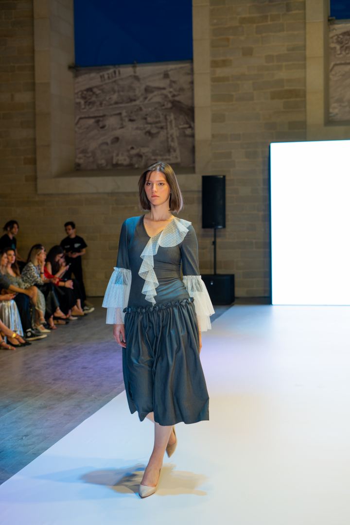 Azerbaijan Fashion Week -2023: от ковровых элементов до стиля бохо и шикарных вечерних нарядов (ФОТО)