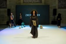 Azerbaijan Fashion Week -2023: от ковровых элементов до стиля бохо и шикарных вечерних нарядов (ФОТО)