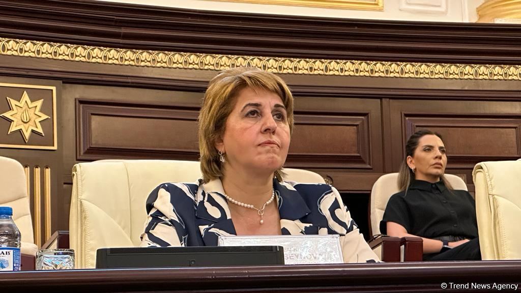 В Академии наук Азербайджана прошла конференция на тему сохранения биологического разнообразия (ФОТО)