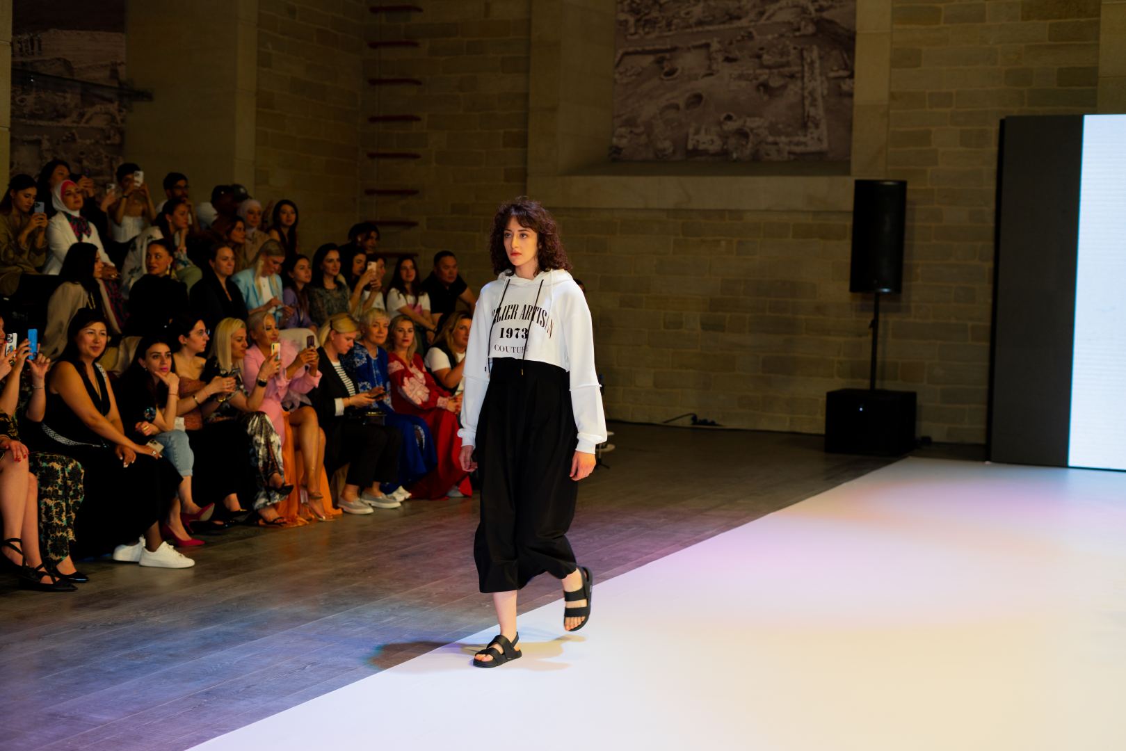 Azerbaijan Fashion Week-2023: от вдохновения природы до мира моды Казахстана и Украины (ФОТО)