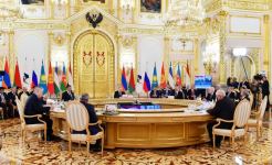 Президент Ильхам Алиев принял участие в Москве в заседании Высшего Евразийского экономического совета в расширенном составе (ФОТО/ВИДЕО)