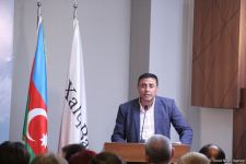 Xalq Bank провел презентацию книги "Избранные произведения", посвященной видной поэтессе Акиме Биллури (ФОТО)