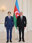 Президент Ильхам Алиев принял верительные грамоты новоназначенного посла Казахстана в нашей стране (ФОТО/ВИДЕО)