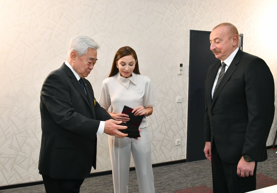 Президент Ильхам Алиев и Первая леди Мехрибан Алиева приняли участие в церемонии открытия 26-го чемпионата мира по таэквондо в Баку (ФОТО/ВИДЕО)