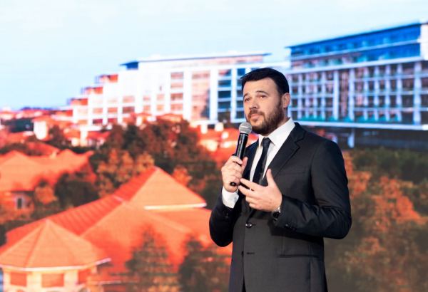 Эмин Агаларов о музыкальных сюрпризах и грандиозных планах по развитию туризма в Азербайджане – интервью (ФОТО)