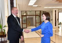 В Кишиневе состоялась встреча Президента Азербайджана Ильхама Алиева с Президентом Молдовы Майей Санду (ФОТО/ВИДЕО)