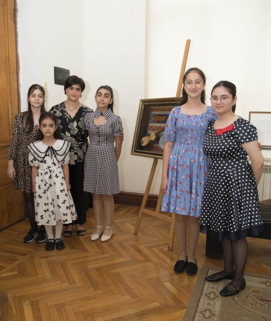В Баку прошел концерт "Музыкальные бутончики" (ФОТО)