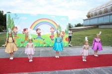 В Азербайджанском национальном музее ковра прошел фестиваль для детей (ФОТО)