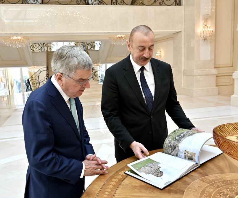 Президент Ильхам Алиев принял президента Международного Олимпийского комитета (ФОТО/ВИДЕО)