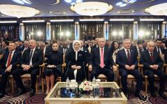 Президент Ильхам Алиев и Первая леди Мехрибан Алиева приняли участие в церемонии начала исполнения полномочий Президентом Реджепом Тайипом Эрдоганом (ФОТО/ВИДЕО)