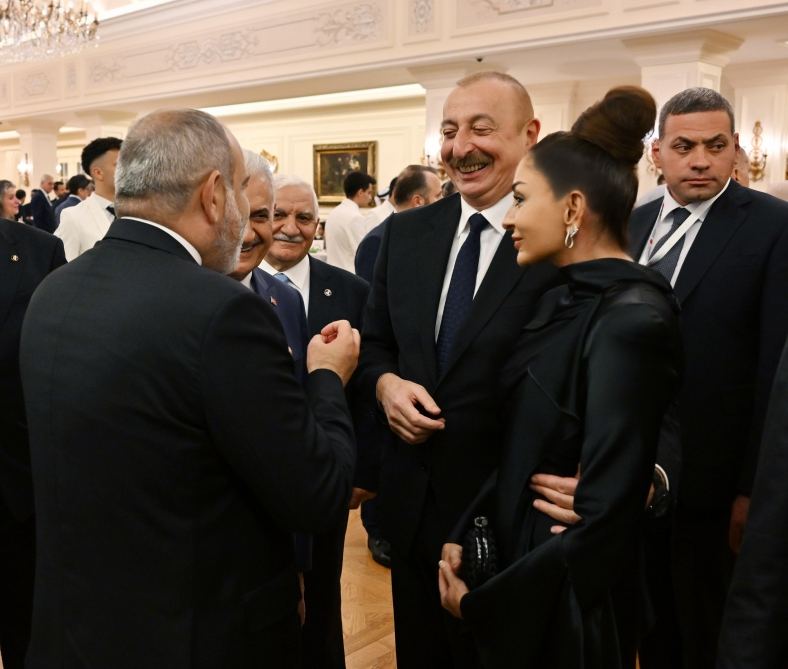 Президент Ильхам Алиев и Первая леди Мехрибан Алиева приняли участие в ужине от имени Реджепа Тайипа Эрдогана в Анкаре (ФОТО)